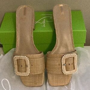 Sam, Elder Mahan sandals